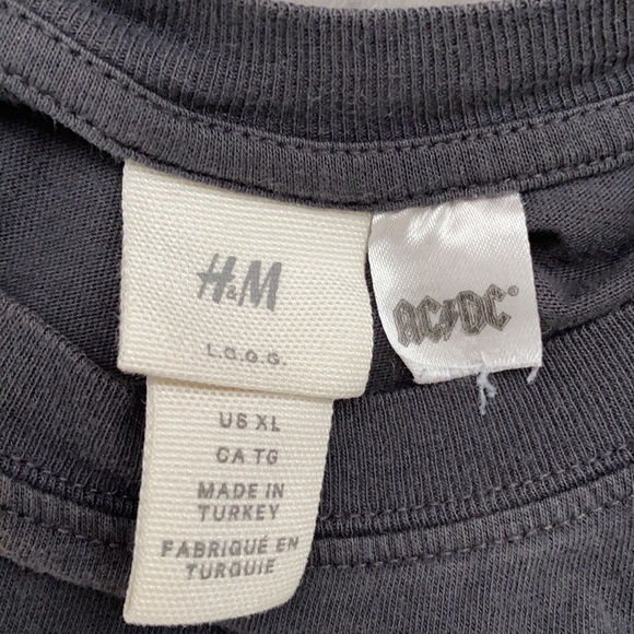 Oversized boxy cropped T-shirt - Picture 2 of 6